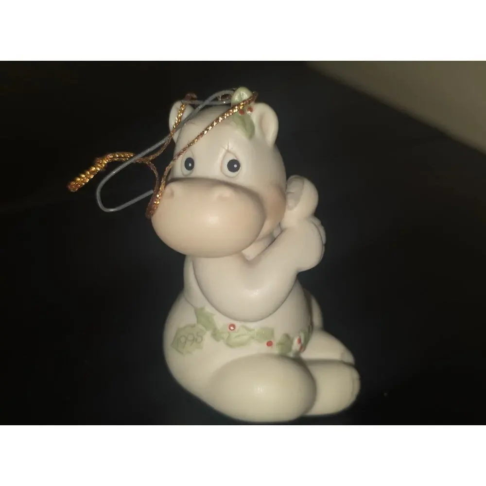 Precious Moments Hippo Holly Days Christmas Ornament Enesco 520403